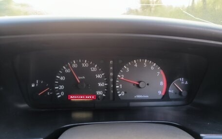 Nissan Laurel VIII, 2000 год, 950 000 рублей, 6 фотография