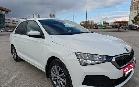 Skoda Rapid II, 2021 год, 1 650 000 рублей, 8 фотография