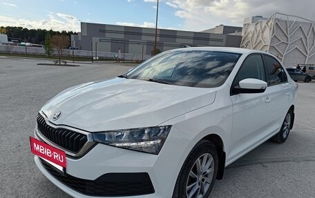 Skoda Rapid II, 2021 год, 1 650 000 рублей, 10 фотография