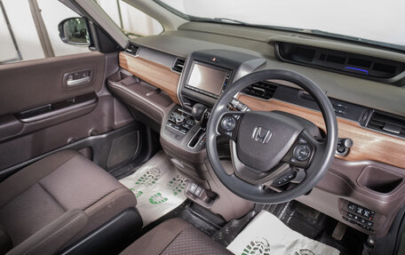 Honda Freed II, 2020 год, 1 749 000 рублей, 8 фотография