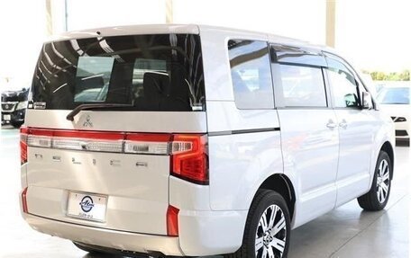 Mitsubishi Delica D:5 I, 2023 год, 2 880 000 рублей, 4 фотография