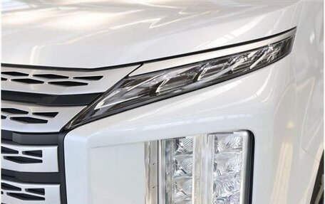 Mitsubishi Delica D:5 I, 2023 год, 2 880 000 рублей, 8 фотография