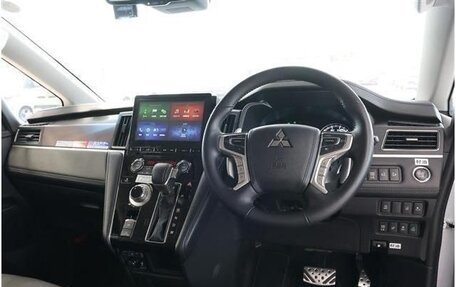 Mitsubishi Delica D:5 I, 2023 год, 2 880 000 рублей, 11 фотография