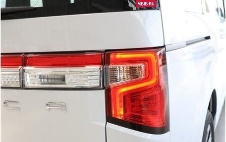 Mitsubishi Delica D:5 I, 2023 год, 2 880 000 рублей, 9 фотография