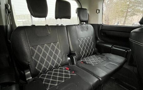 Toyota Noah III, 2016 год, 2 150 000 рублей, 9 фотография