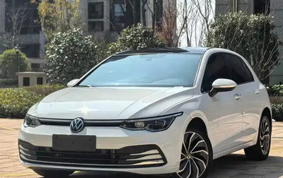 Volkswagen Golf VIII, 2023 год, 1 490 000 рублей, 1 фотография