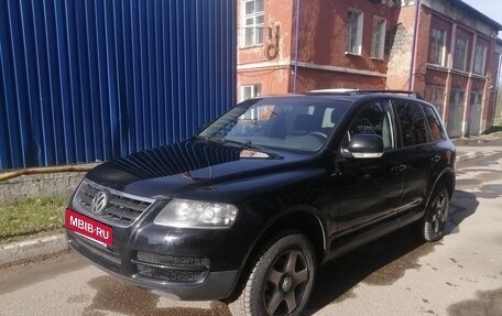 Volkswagen Touareg III, 2006 год, 800 000 рублей, 1 фотография