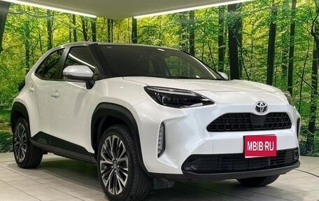 Toyota Yaris Cross, 2023 год, 1 400 000 рублей, 1 фотография