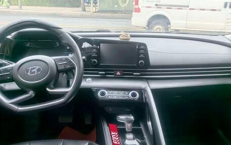 Hyundai Elantra, 2021 год, 1 164 000 рублей, 8 фотография