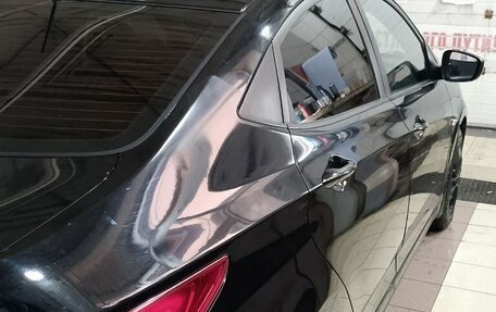 Hyundai Solaris II рестайлинг, 2011 год, 799 000 рублей, 5 фотография