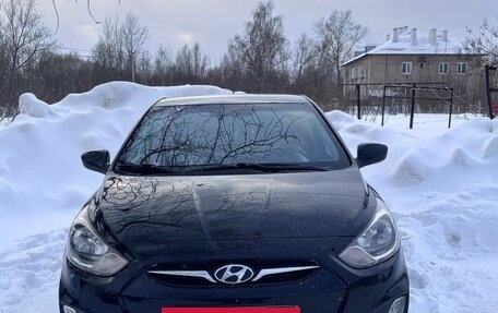 Hyundai Solaris II рестайлинг, 2011 год, 799 000 рублей, 7 фотография