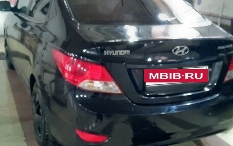 Hyundai Solaris II рестайлинг, 2011 год, 799 000 рублей, 8 фотография