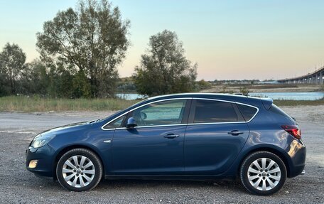 Opel Astra J, 2011 год, 654 000 рублей, 4 фотография