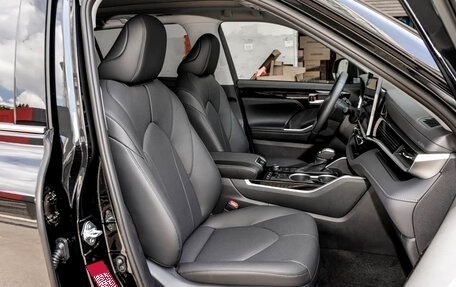 Toyota Highlander, 2026 год, 4 899 000 рублей, 13 фотография