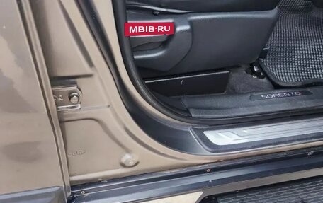 KIA Sorento II рестайлинг, 2010 год, 1 390 000 рублей, 7 фотография