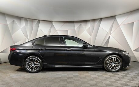 BMW 5 серия, 2020 год, 4 410 000 рублей, 6 фотография
