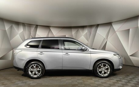 Mitsubishi Outlander III рестайлинг 3, 2013 год, 1 179 000 рублей, 6 фотография