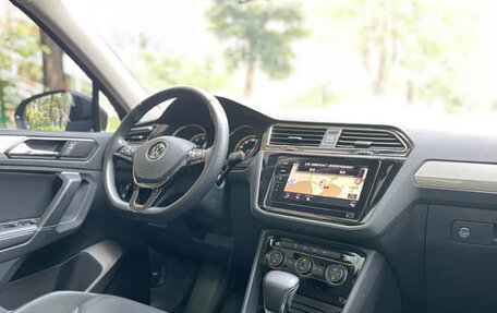 Volkswagen Tiguan II, 2021 год, 1 643 000 рублей, 18 фотография