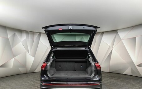 Volkswagen Tiguan II, 2021 год, 2 900 000 рублей, 12 фотография