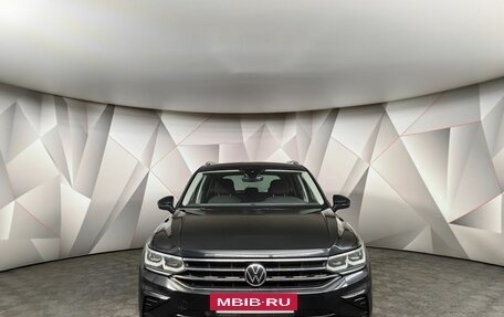Volkswagen Tiguan II, 2021 год, 2 900 000 рублей, 7 фотография
