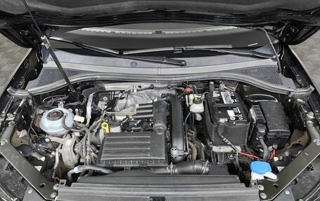 Volkswagen Tiguan II, 2021 год, 2 900 000 рублей, 11 фотография