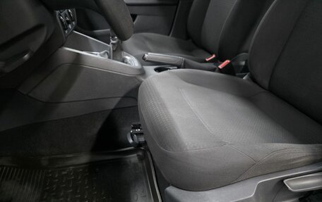 Volkswagen Jetta VI, 2015 год, 1 000 000 рублей, 10 фотография