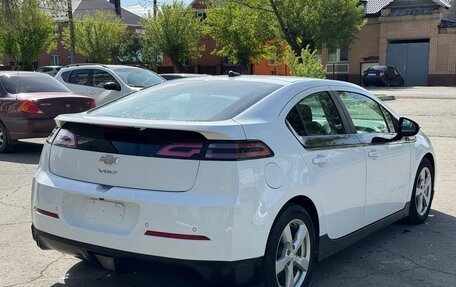 Chevrolet Volt I, 2013 год, 800 000 рублей, 3 фотография