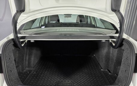 Volkswagen Jetta VI, 2015 год, 1 000 000 рублей, 18 фотография