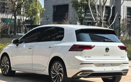 Volkswagen Golf VIII, 2023 год, 1 490 000 рублей, 6 фотография