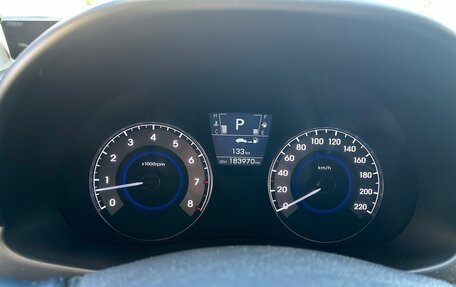 Hyundai Solaris II рестайлинг, 2011 год, 650 000 рублей, 7 фотография