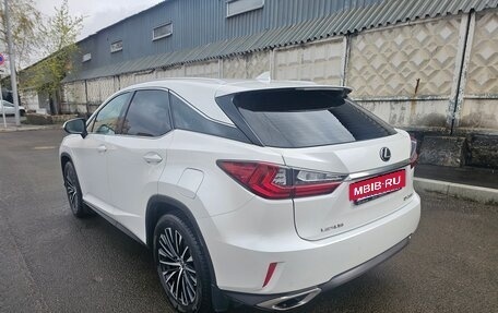 Lexus RX IV рестайлинг, 2018 год, 5 200 000 рублей, 6 фотография