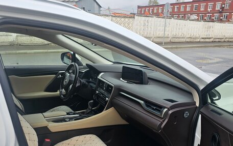 Lexus RX IV рестайлинг, 2018 год, 5 200 000 рублей, 21 фотография