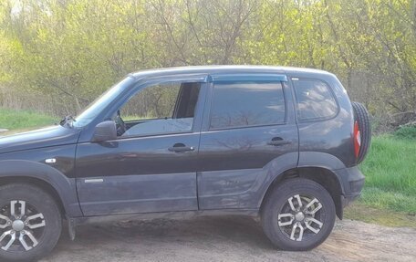 Chevrolet Niva I рестайлинг, 2013 год, 520 000 рублей, 10 фотография