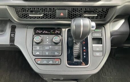 Honda Stepwgn, 2022 год, 2 150 000 рублей, 5 фотография