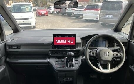 Honda Stepwgn, 2022 год, 2 150 000 рублей, 4 фотография