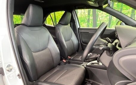 Toyota Yaris Cross, 2023 год, 1 400 000 рублей, 8 фотография