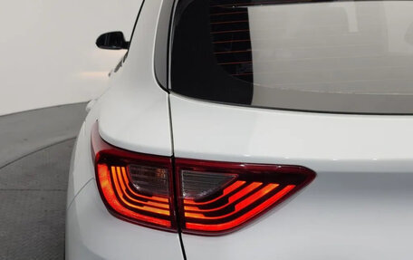KIA Stonic, 2018 год, 1 520 000 рублей, 31 фотография