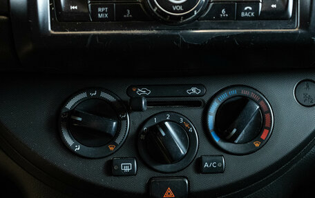 Nissan Note II рестайлинг, 2009 год, 599 000 рублей, 18 фотография