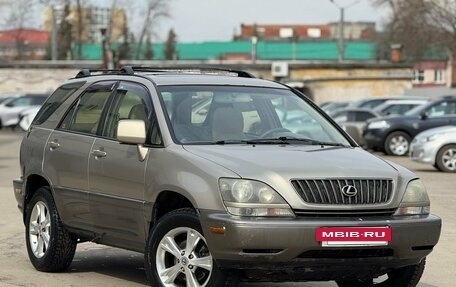 Lexus RX IV рестайлинг, 1999 год, 549 000 рублей, 2 фотография