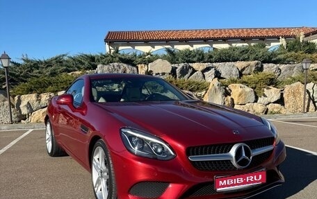 Mercedes-Benz SLC, 2017 год, 3 999 999 рублей, 1 фотография