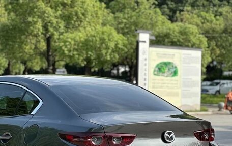 Mazda 3, 2022 год, 1 500 000 рублей, 4 фотография
