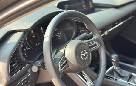 Mazda 3, 2022 год, 1 500 000 рублей, 13 фотография