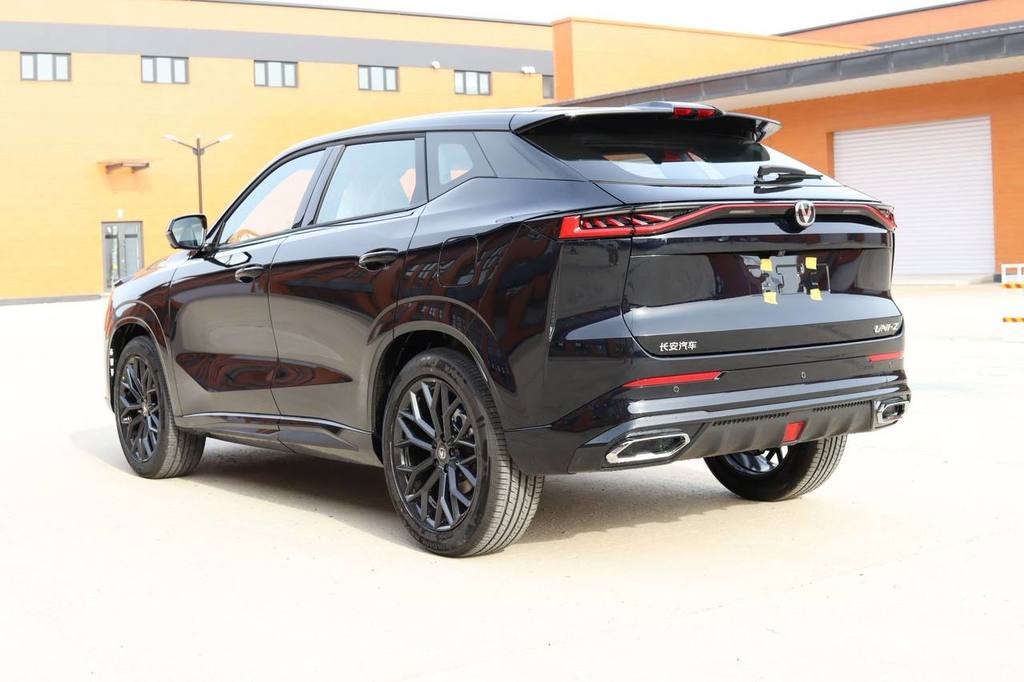 Changan CS75 I рестайлинг, 2025 год, 2 480 000 рублей, 4 фотография