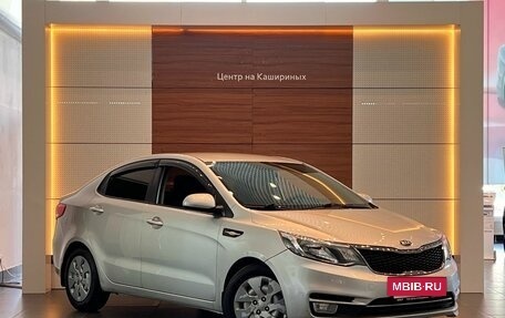 KIA Rio III рестайлинг, 2015 год, 900 000 рублей, 3 фотография