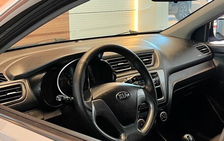 KIA Rio III рестайлинг, 2015 год, 900 000 рублей, 7 фотография