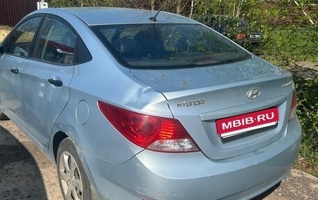 Hyundai Solaris II рестайлинг, 2012 год, 550 000 рублей, 10 фотография