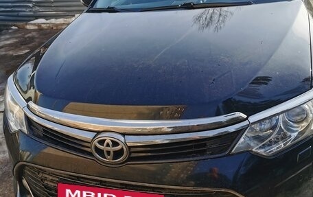 Toyota Camry, 2017 год, 2 100 000 рублей, 5 фотография
