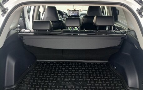 Toyota RAV4, 2021 год, 3 300 000 рублей, 6 фотография