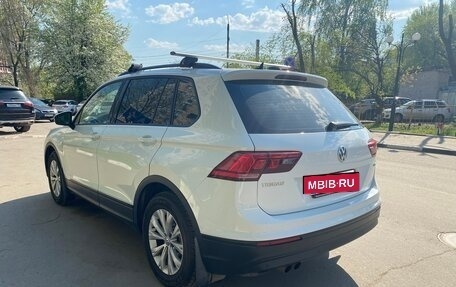 Volkswagen Tiguan II, 2019 год, 2 495 000 рублей, 3 фотография