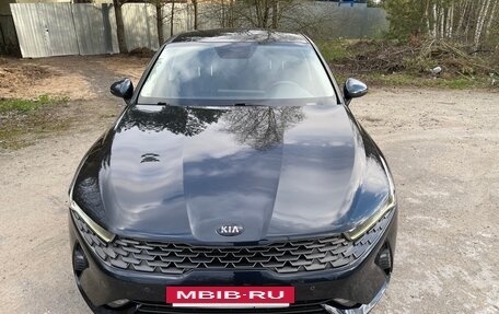 KIA K5, 2020 год, 2 350 000 рублей, 28 фотография